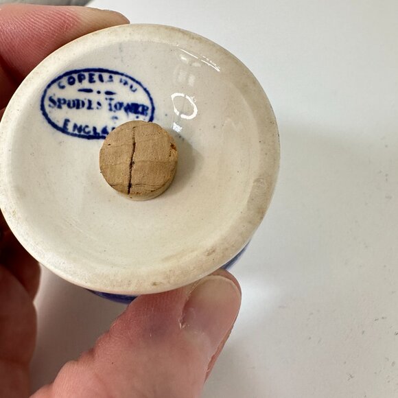 VTG Copeland Spode's Tower Blue/White Salt & Pepper Shakers Set 2.75" x 1.75" ea - Picture 8 of 12